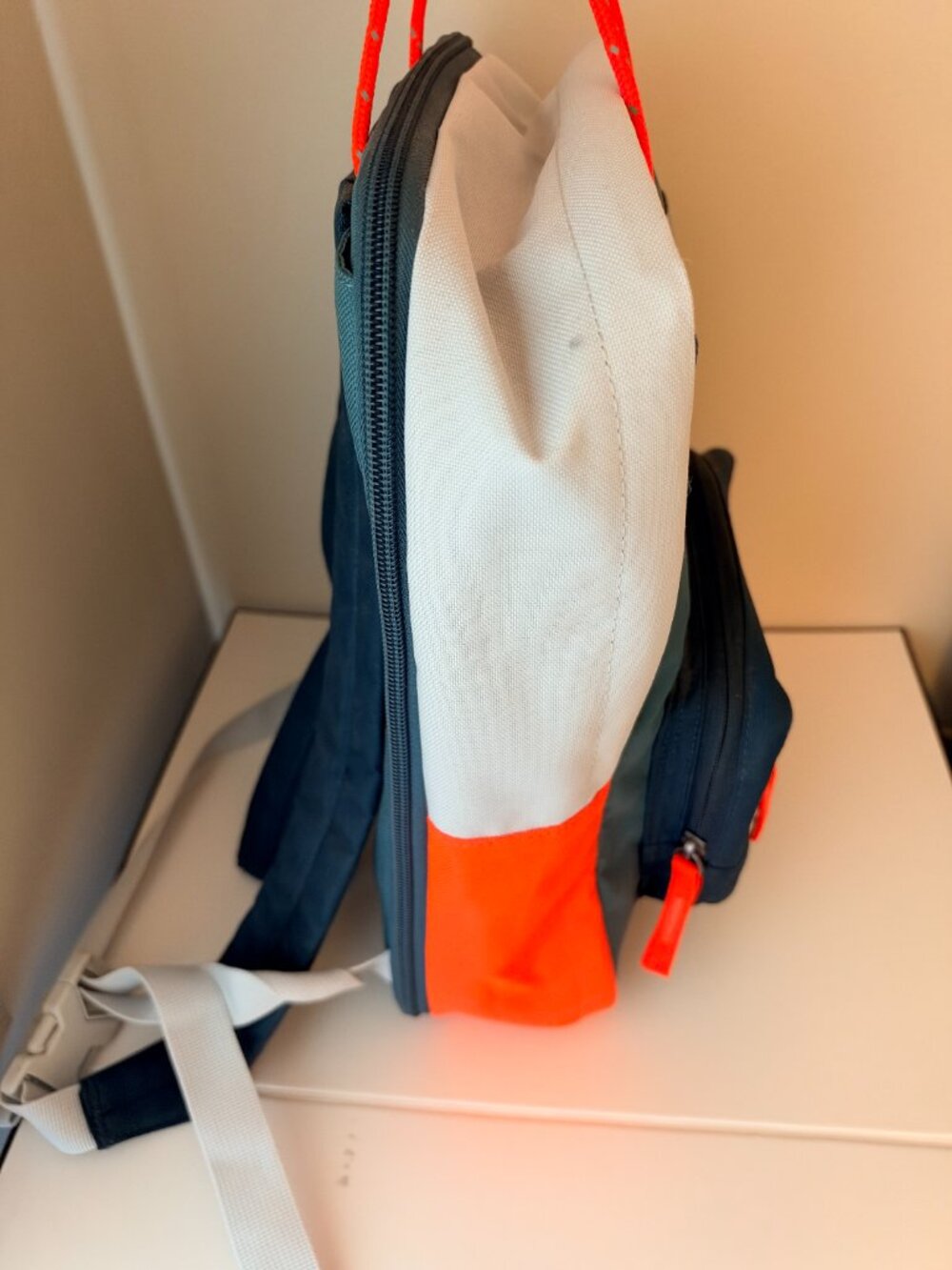 Nike Tanjun Colorblock Backpack - Picture 5 of 12